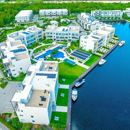 Cayman Luxury Rentals At One Canal Point George Town Dış mekan fotoğraf