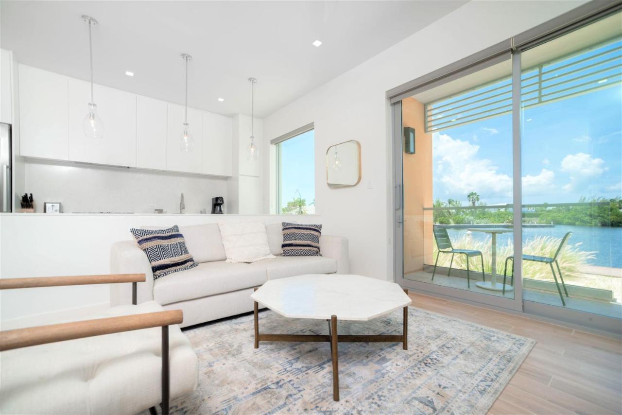 Cayman Luxury Rentals At One Canal Point George Town Dış mekan fotoğraf