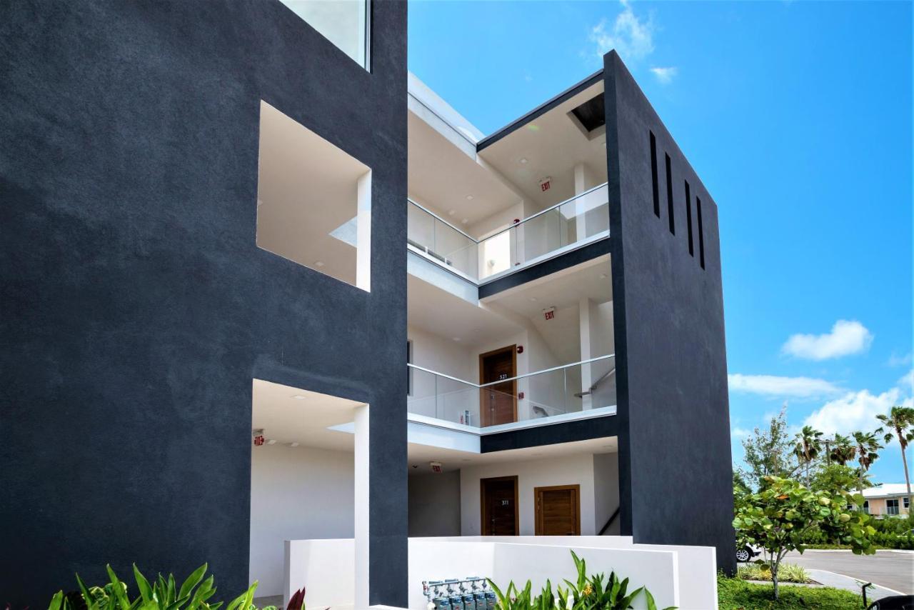 Cayman Luxury Rentals At One Canal Point George Town Dış mekan fotoğraf